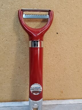 KitchenAid Classic Red Y Peeler